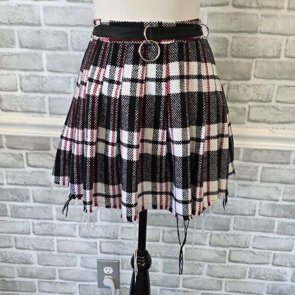 Dolls Kill Current Mood Mini Skirt Wool Blend Plaid Grunge Hem Goth Preppy XS - Picture 8 of 8